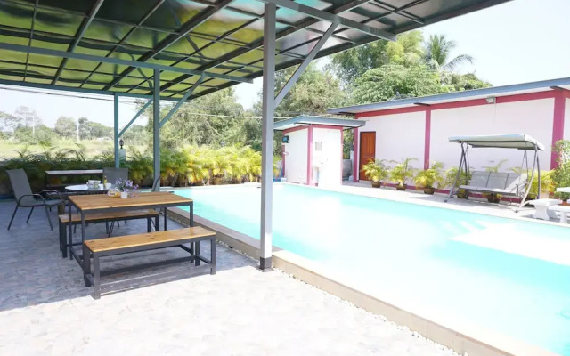 Porjai Resort Uthai Thani