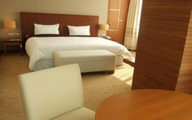 Sunee Grand Hotel and Convention Center