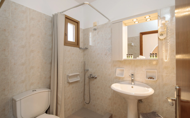 Proteas Hotel & Suites