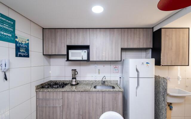 Flat com varanda no Setor Bueno - TH01403