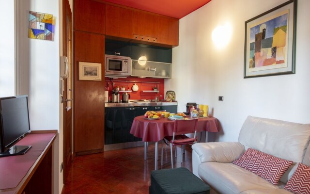 Santo Stefano - 3721 - Milan - Hld 37526