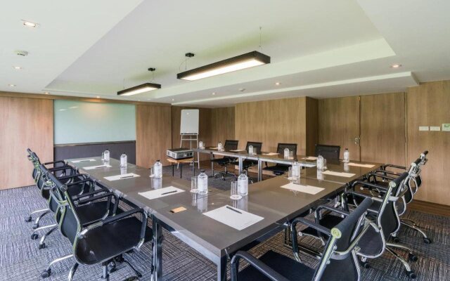 The Residence on Thonglor by UHG