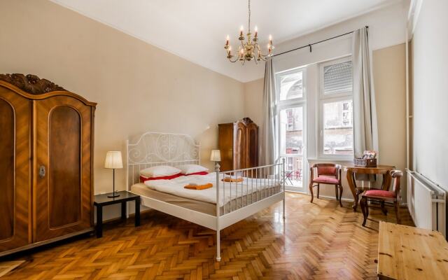 Opera Family Apartment Budapest