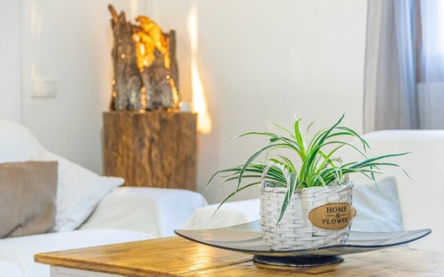 Cas Ciutada in Inca With 2 Bedrooms and 1 Bathrooms
