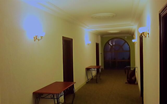 M Plaza Hotel