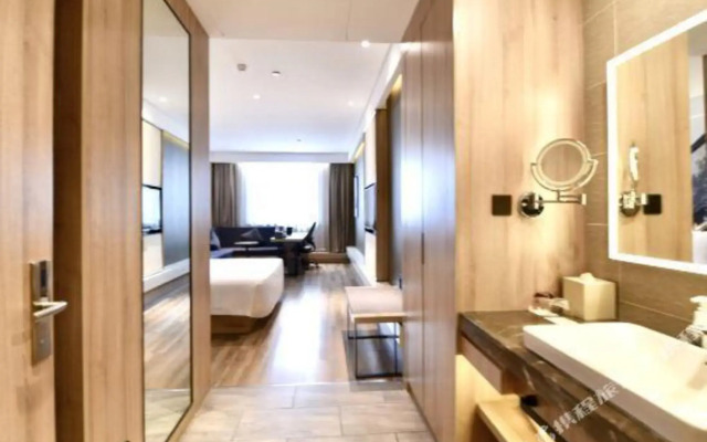 Rezen Select  Hotel (Gulangyu Pier Sea View)