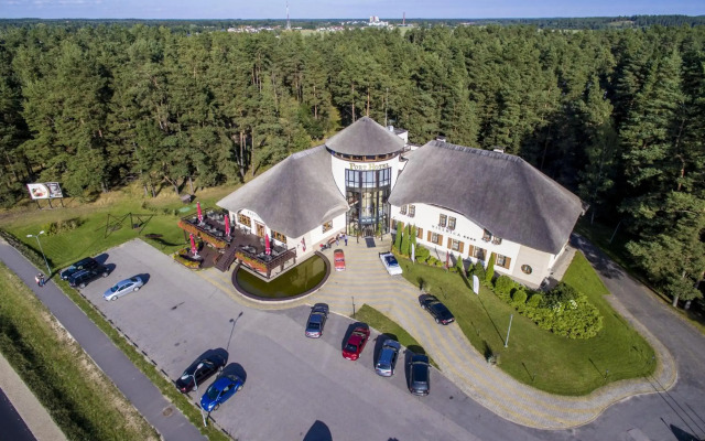 Port Hotel