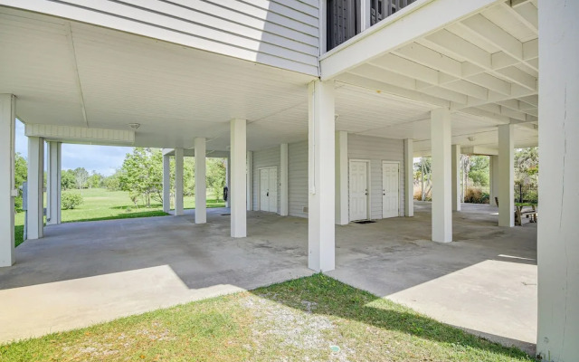 Waveland Vacation Rental - Walk to the Beach!