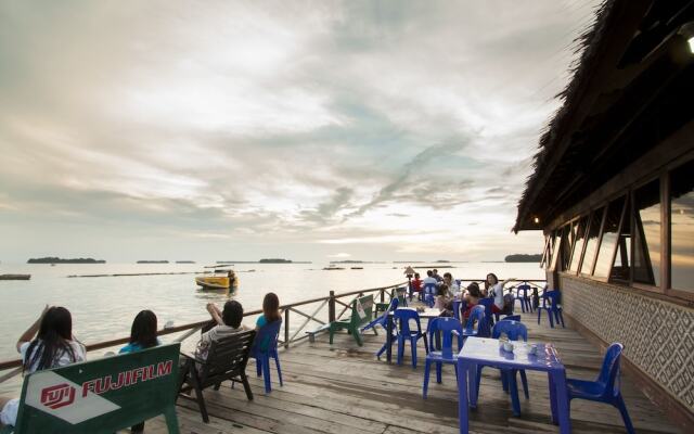 Pulau Pelangi Resort