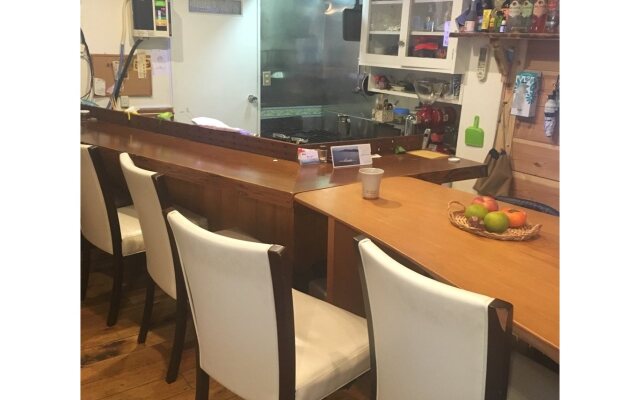 Guest House Shirahama R cafe – Caters to Women - Hostel