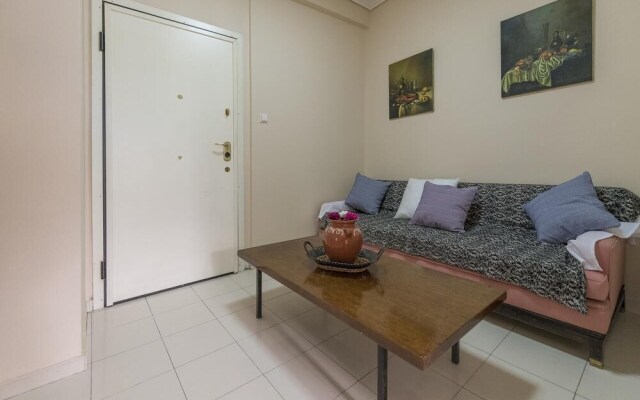 Cozy apartment in Exarcia district