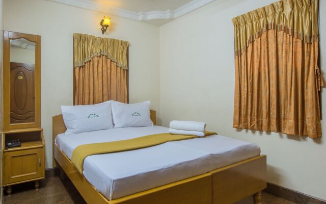Hotel Sri Sai Park