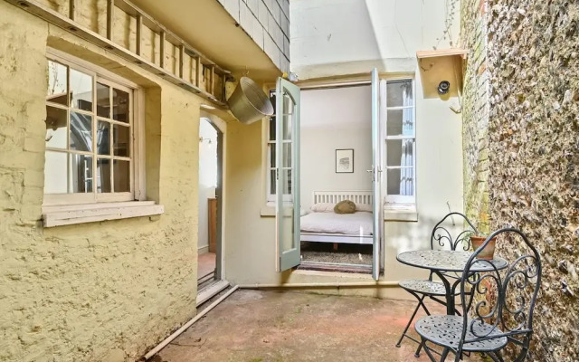 Host Stay Hanover Rest