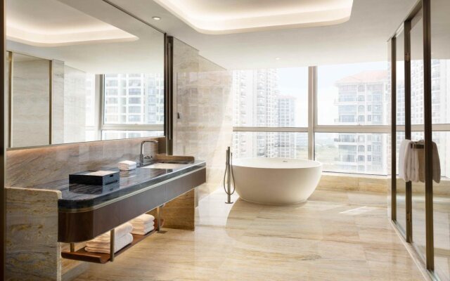 Sheraton Zhanjiang Hotel
