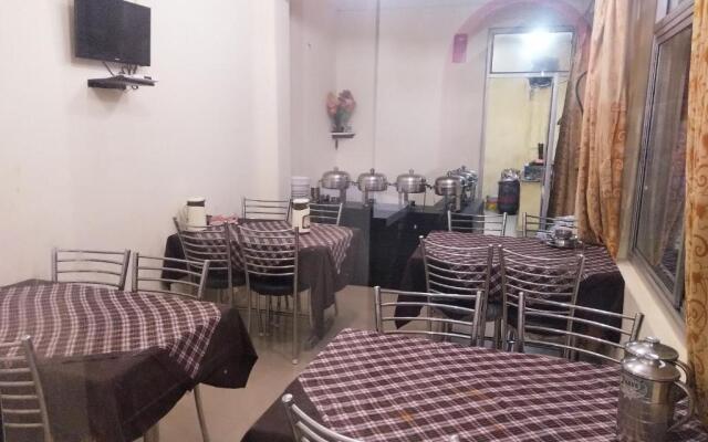 Hotel Anuj Regency