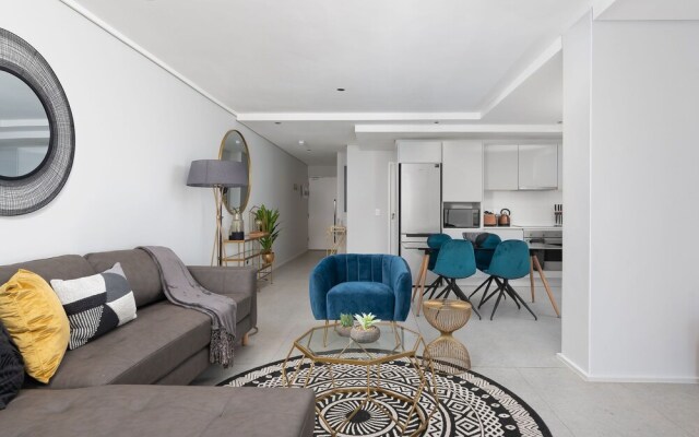 Cosmopolitan Luxury Serviced Apartments