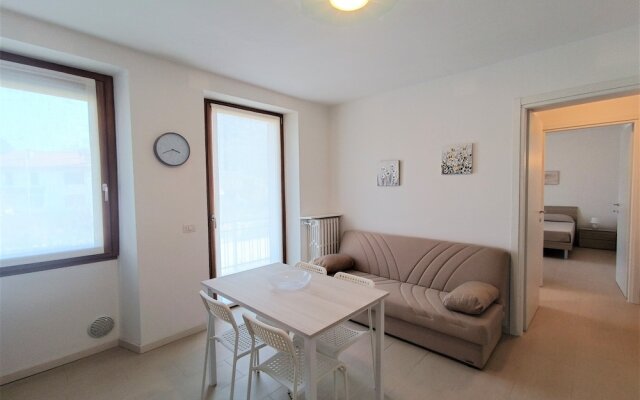 Winter Spring Summer Apartments