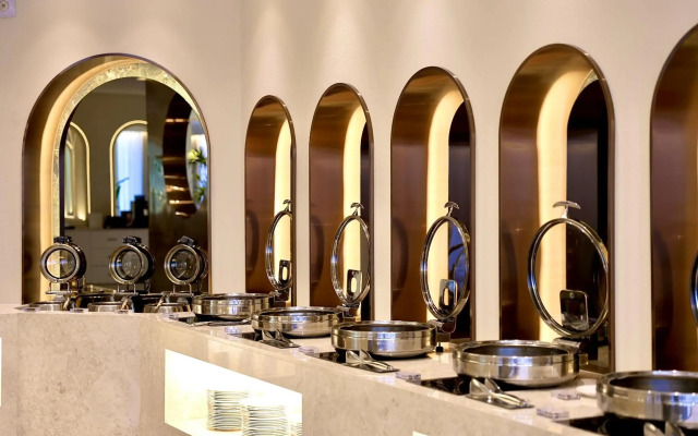 Eldis Regent Hotel