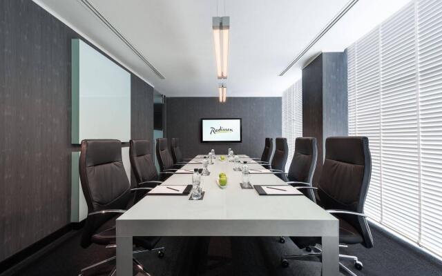 Radisson Suites Bangkok Sukhumvit