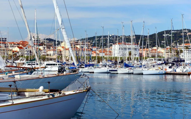 Odalys - Appart'Hotel Les Félibriges