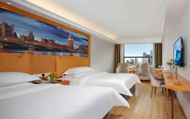 Vienna Hotel Chengdu Chunxi Road Tianfu Plaza Subway Station