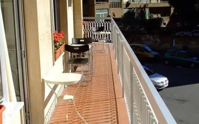 Lindo