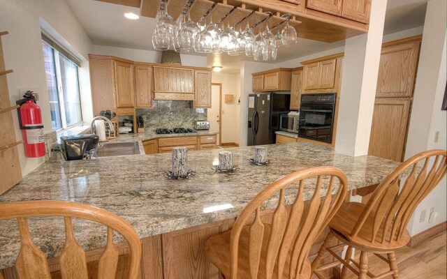 Bear Country by Lake Tahoe Accommodations