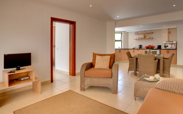 Limoni Luxury Suites