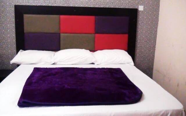 Laurel Blue Suites