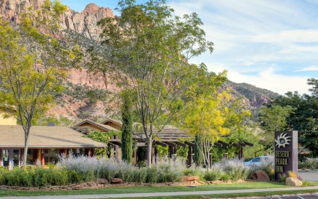 Desert Pearl Inn
