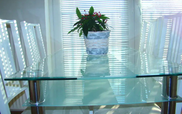 BNB near Brandenburg Gate