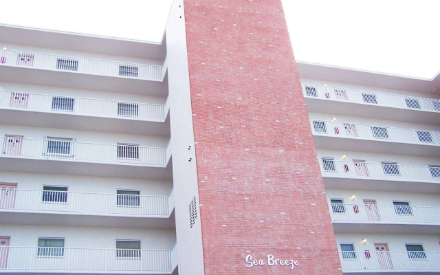 Seabreeze Condominiums
