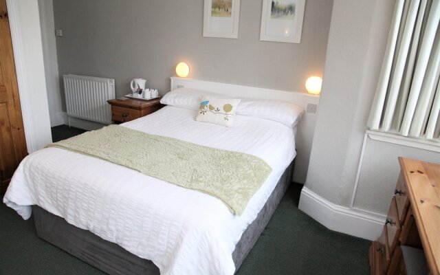 Summer Breeze Guest House