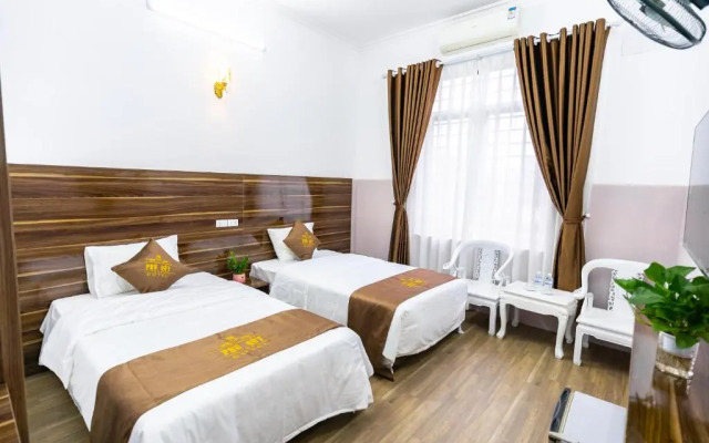 Phú Quý Hotel