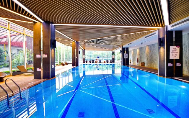 Crowne Plaza Shanghai Xiayang Lake by IHG