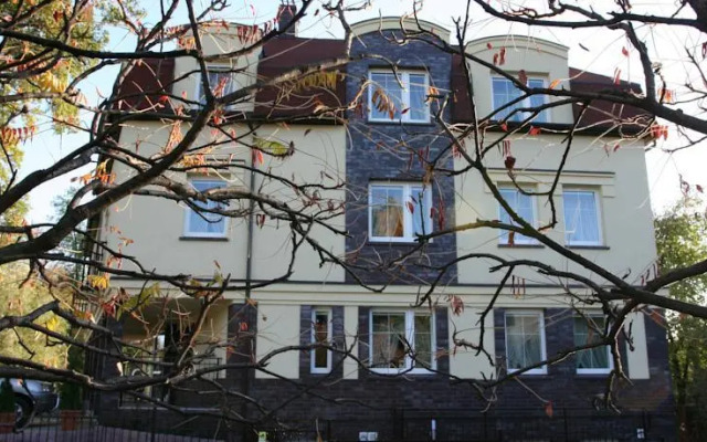 Willa Anna - Pokoje Gościnne