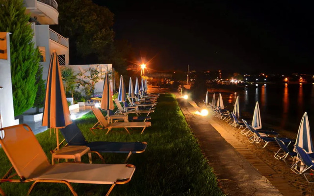 Filoxenia Beach Apartments