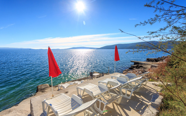 Holiday house Ante - 6m from the sea Seget Vranjica, Riviera Trogir