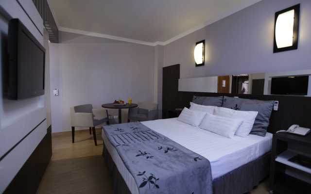 Nadai Confort Hotel e Spa