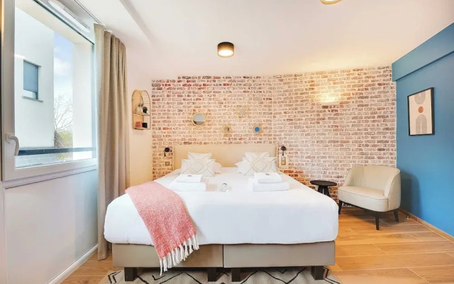 Cosy Studio With Rooftop and A/C - 2P - Vanves