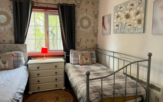 Doocot At Bonnyside House