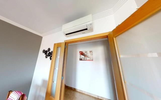 Apartamento a solo 2 km de la Playa de Oliva