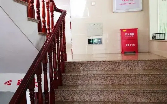 Shanghang Gutian Mingli Business Hotel (Gutian Conference Site Branch)