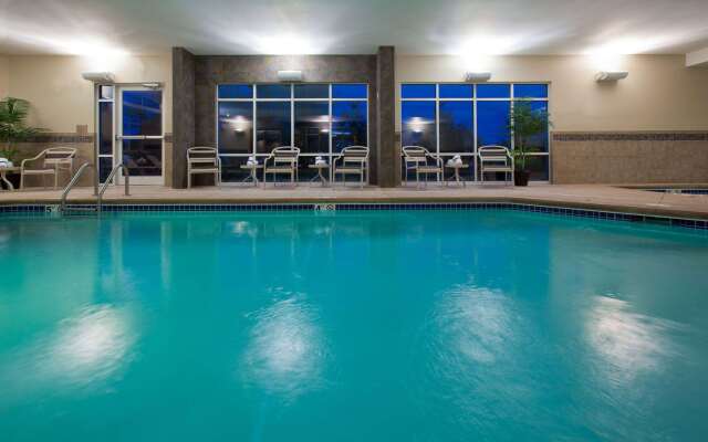 AmericInn by Wyndham Fairfield