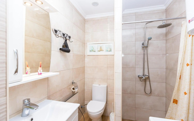 Сучасна квартира по вул. Таманська 9/4, біля Краківського.