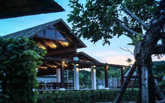 Mira Montra Resort Koh Mak