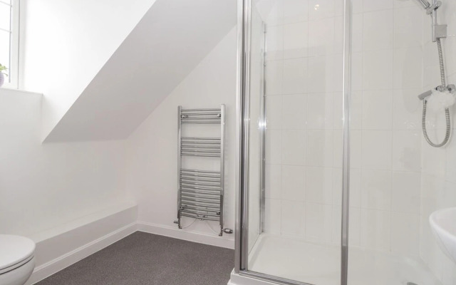 60 Galley Hill View