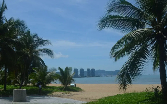 Sanya Sea View Holiday Apartment