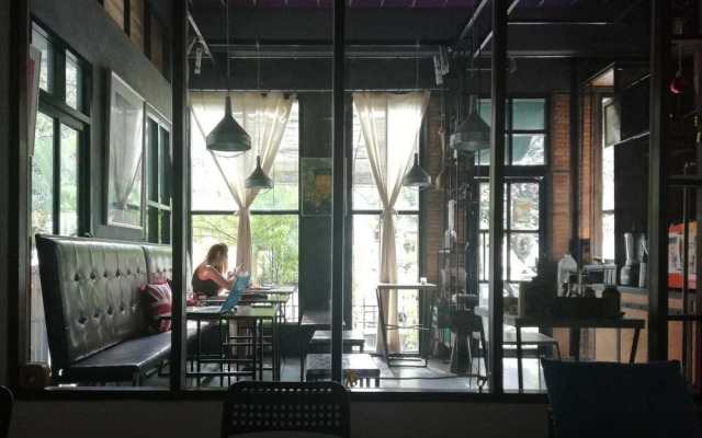 AO Apartment