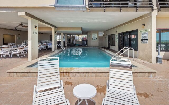 Gulfgate B307 - Red Wave